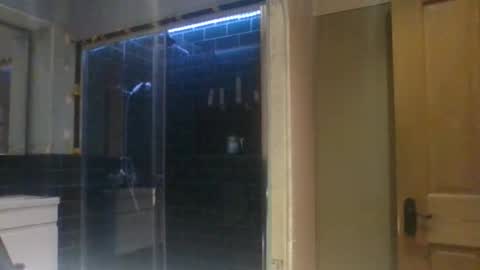 Snapshot of london_boy_35 chatting on 15, 3, 2026 hey you online show from 15, 3, 2026