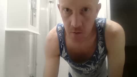 Snapshot of londonerg chatting on 28, 9, 2025 londonerg online show from 28, 9, 2025