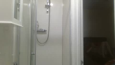 Snapshot of londonerg chatting on 29, 9, 2025 londonerg online show from 29, 9, 2025