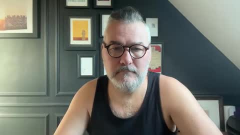 EnglishBear online show from 4, 2, 2026