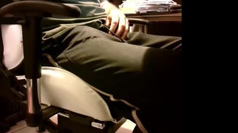 Snapshot of lonelypumabreizh chatting on 5, 10, 2025 Pumabreizh online show from 5, 10, 2025