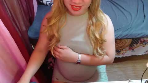 Snapshot of lonelysofia6969 chatting on 23, 5, 2026 lonelysofia6969 online show from 23, 5, 2026