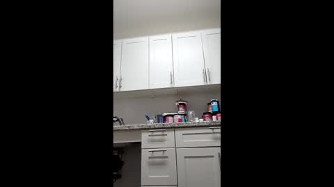 Snapshot of long1969dong chatting on 29, 3, 2026 long1969dong online show from 29, 3, 2026