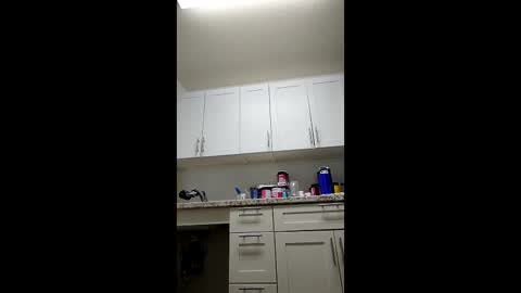 Snapshot of long1969dong chatting on 8, 4, 2026 long1969dong online show from 8, 4, 2026