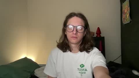 Snapshot of longdickelijah chatting on 10, 4, 2026 longdickelijah online show from 10, 4, 2026