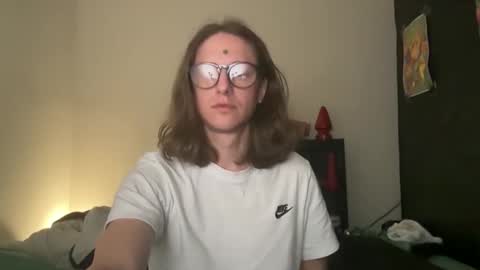 Snapshot of longdickelijah chatting on 14, 4, 2026 longdickelijah online show from 14, 4, 2026