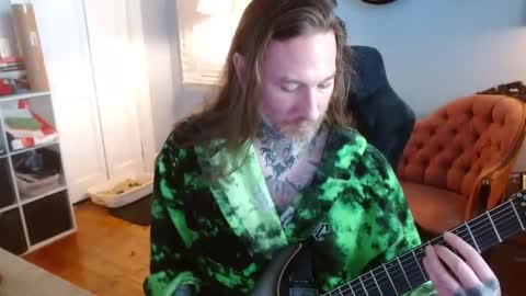 Snapshot of longhair021 chatting on 29, 11, 2025 longhair online show from 29, 11, 2025