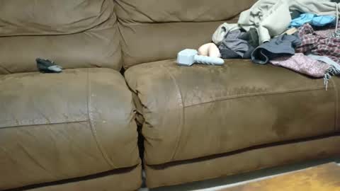 Snapshot of longhairedfreak1921 chatting on 16, 10, 2025 longhairedfreak1921 online show from 16, 10, 2025