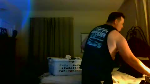 Snapshot of longlastingviking chatting on 14, 12, 2025 longlastingviking online show from 14, 12, 2025
