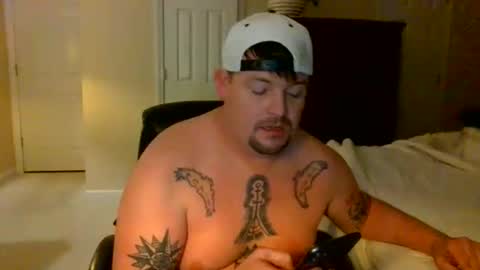Snapshot of longlastingviking chatting on 18, 12, 2025 longlastingviking online show from 18, 12, 2025