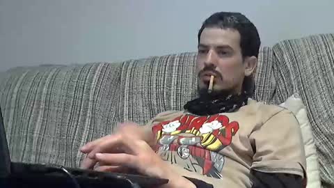 Snapshot of longnight5 chatting on 17, 2, 2025 Alejandro Rulitos Twitter longnight55 Intagram 5longnight5 online show from 17, 2, 2025