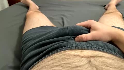 Snapshot of longwood2323 chatting on 27, 2, 2025 Longwood2323 online show from 27, 2, 2025