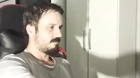 Snapshot of lookaz4010 chatting on 17, 2, 2025 Lucas online show from 17, 2, 2025