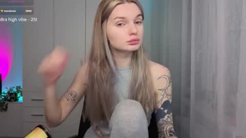 Snapshot of lookluna chatting on 20, 3, 2026 Luna online show from 20, 3, 2026