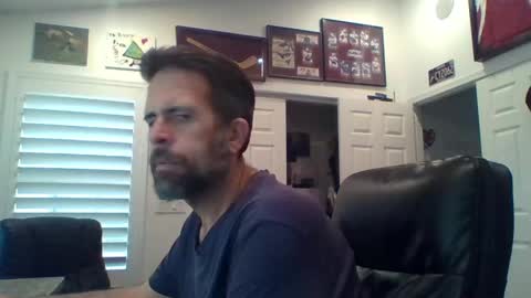 Snapshot of lookyherre chatting on 10, 4, 2026 lookyherre online show from 10, 4, 2026