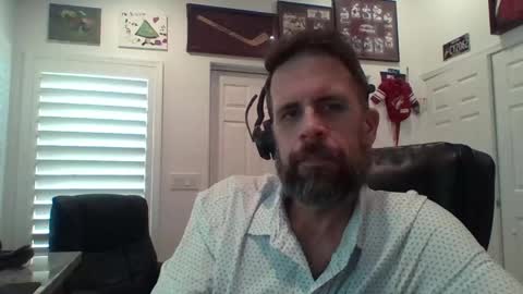 Snapshot of lookyherre chatting on 29, 4, 2026 lookyherre online show from 29, 4, 2026