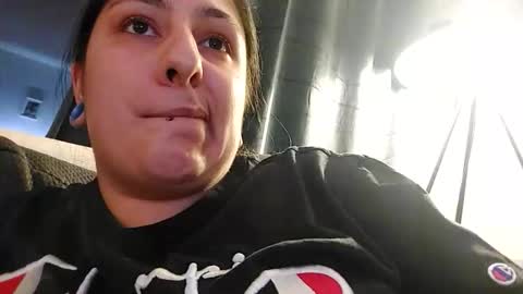 Snapshot of loolaunshaved chatting on 4, 11, 2025 loolaunshaved online show from 4, 11, 2025