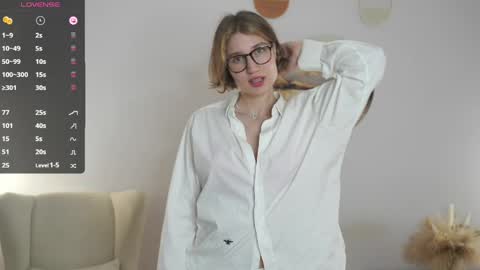 Snapshot of loookat_me chatting on 26, 5, 2026 Jina online show from 26, 5, 2026