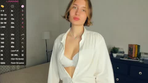 Snapshot of loookat_me chatting on 2, 6, 2026 Jina online show from 2, 6, 2026