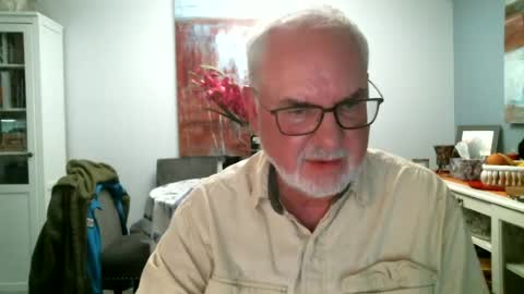 Snapshot of loop102 chatting on 3, 7, 2026 loop102 online show from 3, 7, 2026