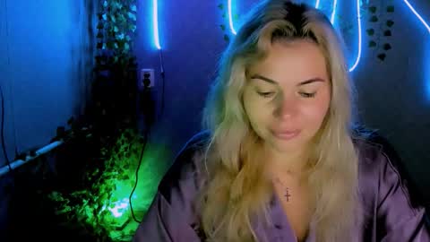 Snapshot of loraboyar chatting on 11, 9, 2025 Lora online show from 11, 9, 2025
