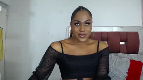 Loraine online show from 17, 11, 2025