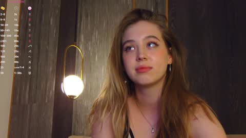 Snapshot of loraineluff chatting on 6, 2, 2025 Loraine online show from 6, 2, 2025