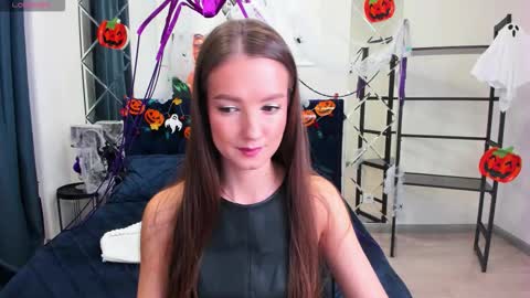 Snapshot of lorasunny chatting on 26, 10, 2025 Ur sensual Lora online show from 26, 10, 2025