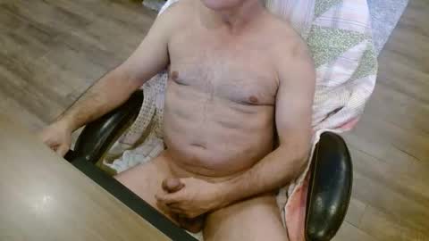 Snapshot of lord_rasken chatting on 20, 4, 2026 Lord King online show from 20, 4, 2026