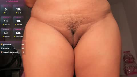 Snapshot of lore_rey chatting on 25, 1, 2025 lore_rey online show from 25, 1, 2025