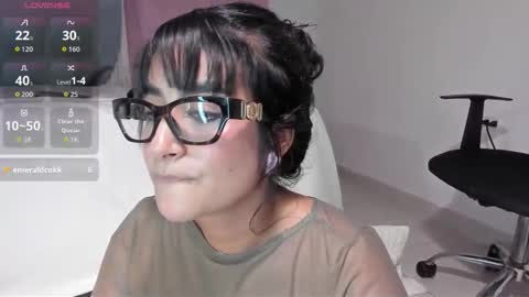 Snapshot of lore_rey chatting on 28, 11, 2025 lore_rey online show from 28, 11, 2025