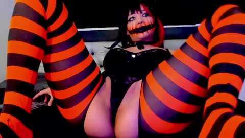 Lore Depp online show from 3, 10, 2025