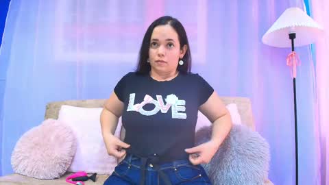 Loren Grey online show from 11, 4, 2026