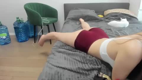 Lorelea cute online show from 11, 4, 2026