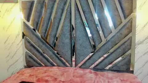 lorem_adams online show from 11, 1, 2025