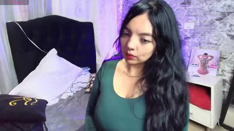 Snapshot of loren_44tits chatting on 14, 3, 2026 Loren online show from 14, 3, 2026