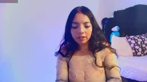 Snapshot of loren_44tits chatting on 29, 5, 2026 Loren online show from 29, 5, 2026