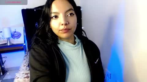 Snapshot of loren_44tits chatting on 2, 8, 2026 Loren online show from 2, 8, 2026