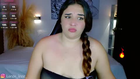 Snapshot of loren_leee chatting on 8, 3, 2025 Loren online show from 8, 3, 2025