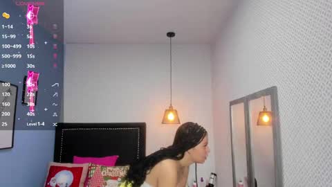 lorenadavies online show from 24, 12, 2024