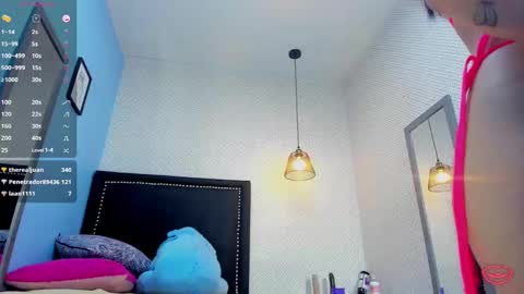 lorenadavies online show from 3, 2, 2025