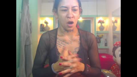 Snapshot of lorenapinto_ chatting on 30, 7, 2026 lore online show from 30, 7, 2026
