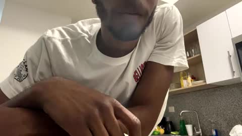 Snapshot of lorenzo17a chatting on 3, 1, 2025 lorenzo17a online show from 3, 1, 2025