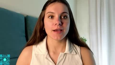 Snapshot of lorettadunnelli chatting on 29, 3, 2026 Chloe for Fan BlackHole online show from 29, 3, 2026