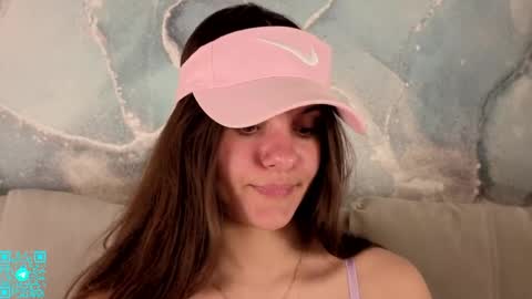 Snapshot of lorettadunnelli chatting on 19, 4, 2026 Chloe for Fan BlackHole online show from 19, 4, 2026