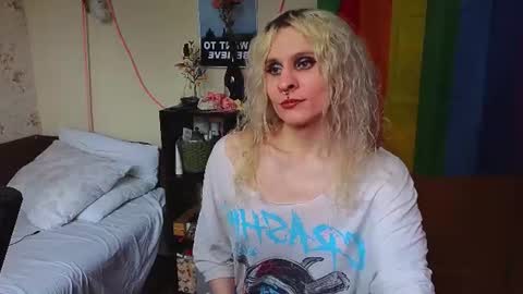 Snapshot of lori_myaf chatting on 13, 6, 2026 Lori ----------------------------------- online show from 13, 6, 2026