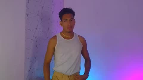 Snapshot of lorian_vikel chatting on 11, 3, 2026 Lorian Vikel online show from 11, 3, 2026