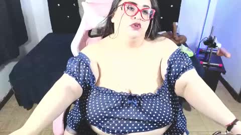 Snapshot of loriscohen3 chatting on 9, 3, 2025 loriscohen3 online show from 9, 3, 2025