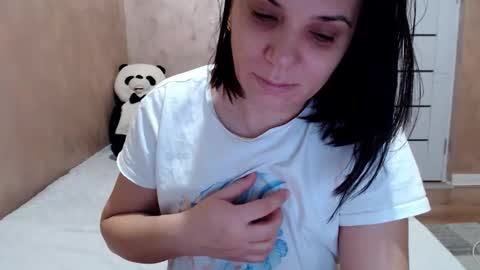 LorraGrey online show from 7, 2, 2026