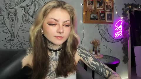 lostallice online show from 28, 1, 2025